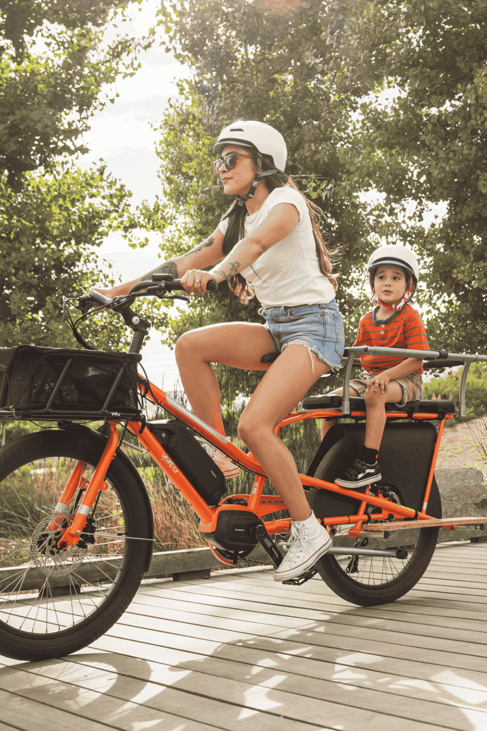 yuba_bikes_kombie5_orange_bread_basket_monkey_bars_kids4